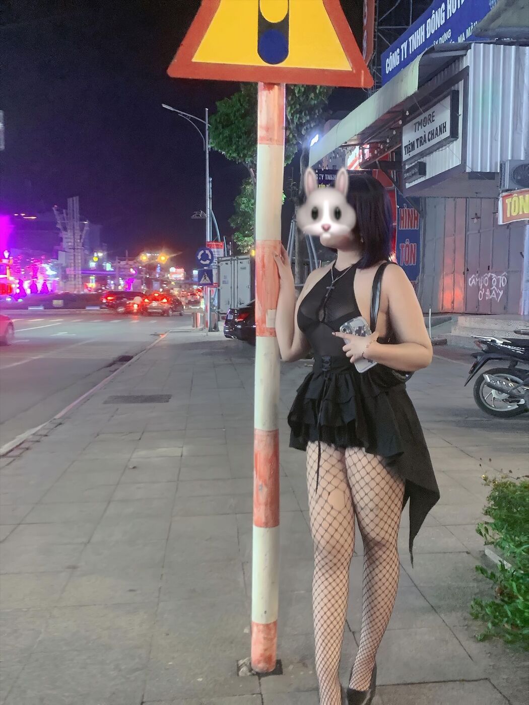 Coser@Nyan_Chan &#8211; 新作户外公园露出 Part1 (44P &#8211; 1V)