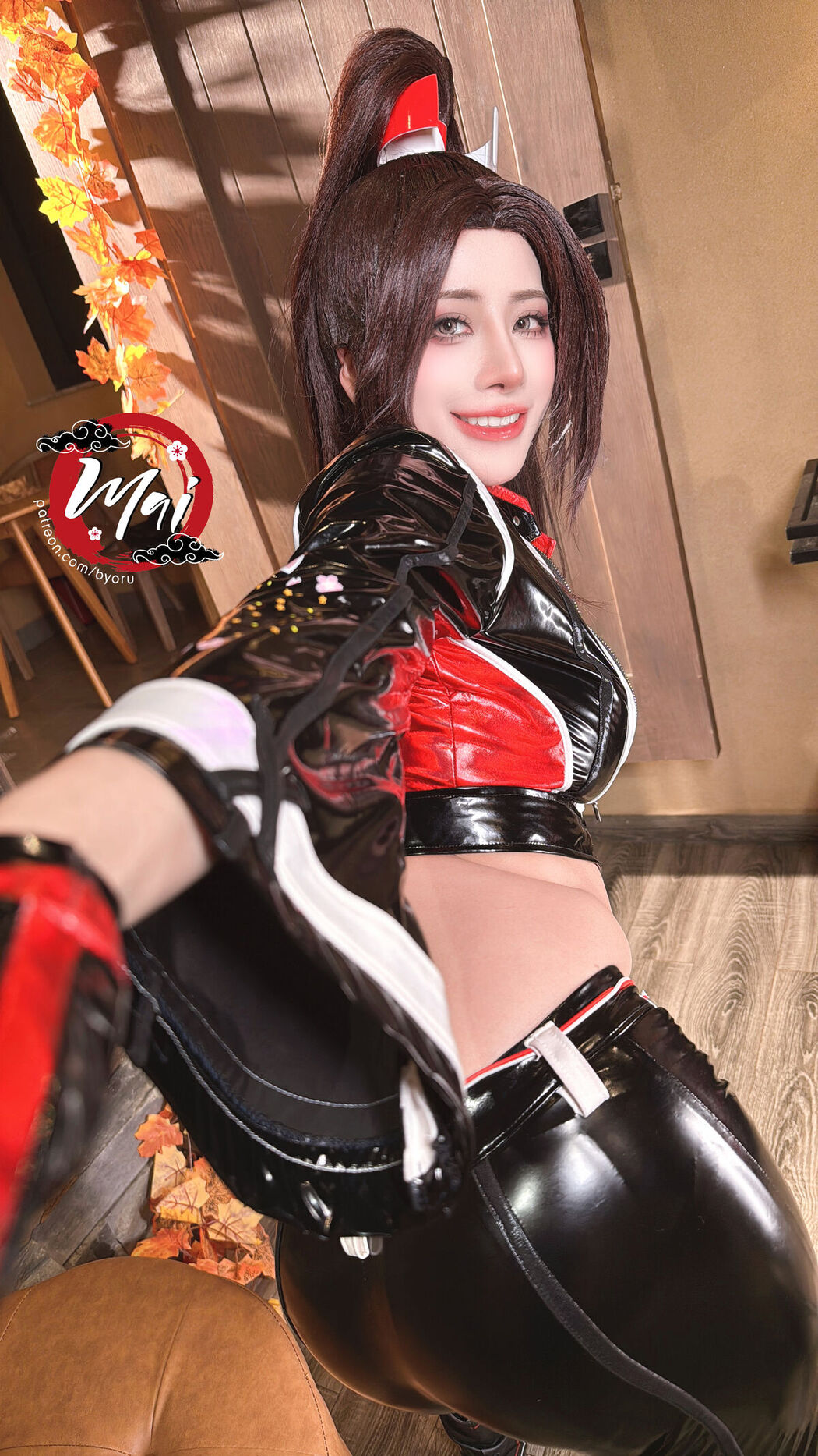 Coser@Byoru &#8211; Mai OG black Outfit (48P &#8211; 22V)