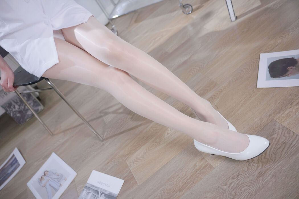 Coser@无影喵喵Ghost – 护士 (78P – 4V)