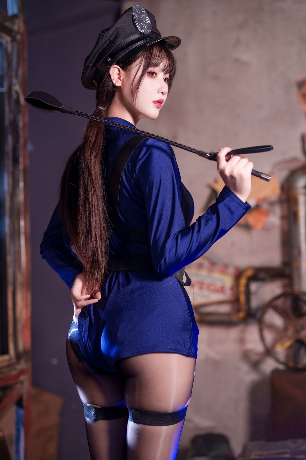 Coser@羽生三未 &#8211; 纯狱之风女警 (32P)