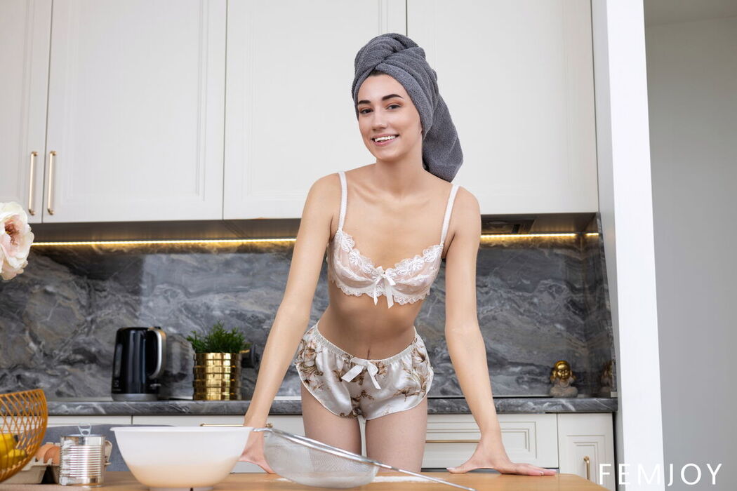 FemJoy Yeva – Breakfast Part1 (47P)