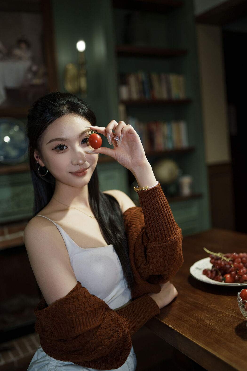 YiTuYu艺图语 Vol.8216 一三没有二 (22P)