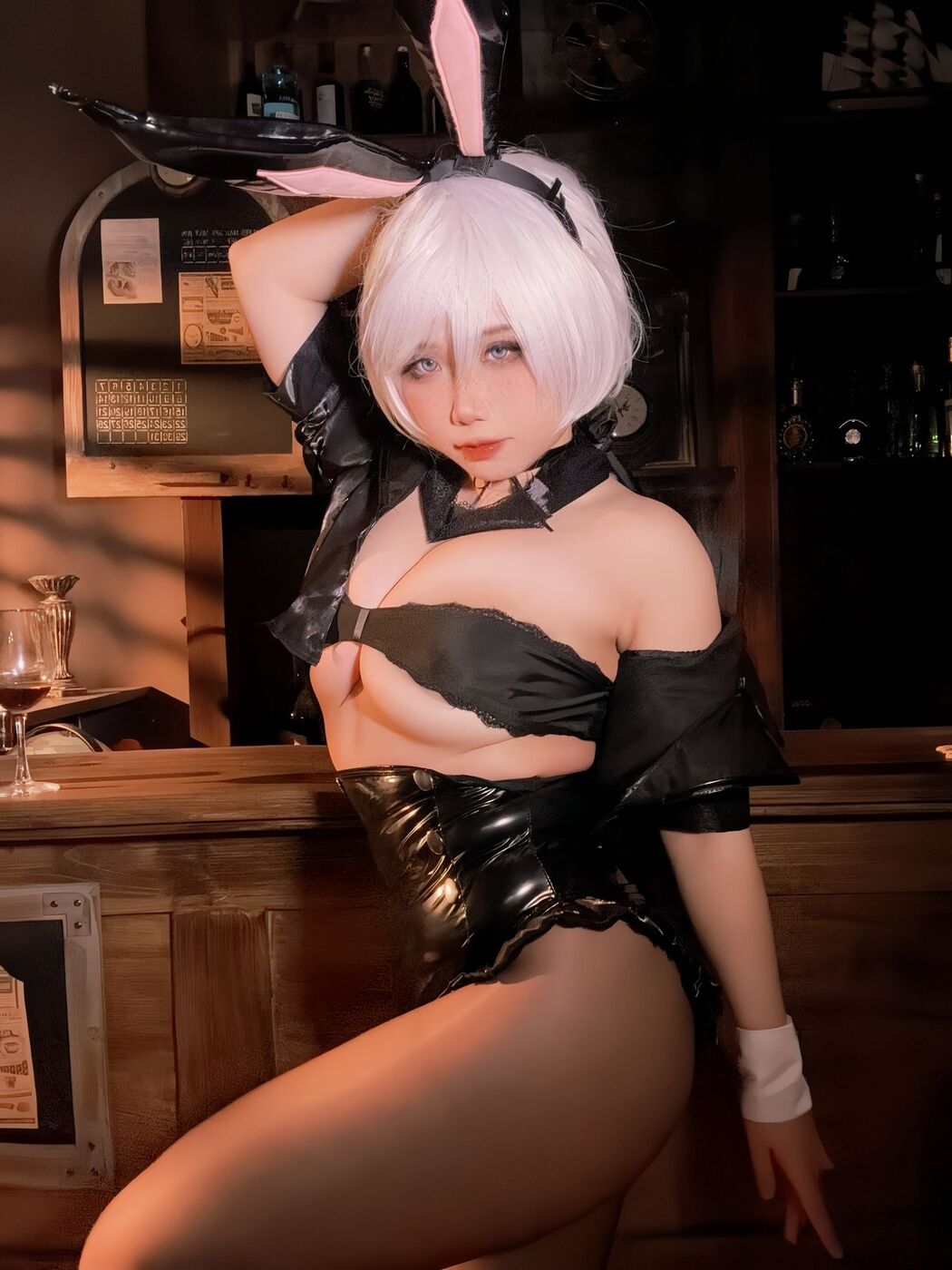 Coser@贞子蜜桃 – 2B兔女郎 (63P – 1V)