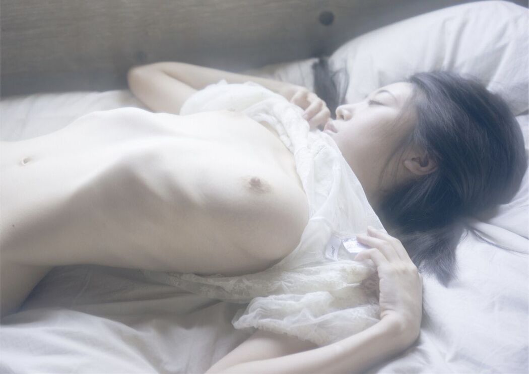 JP Nananano 七菜乃 – Brilliant Light Part01 (51P)