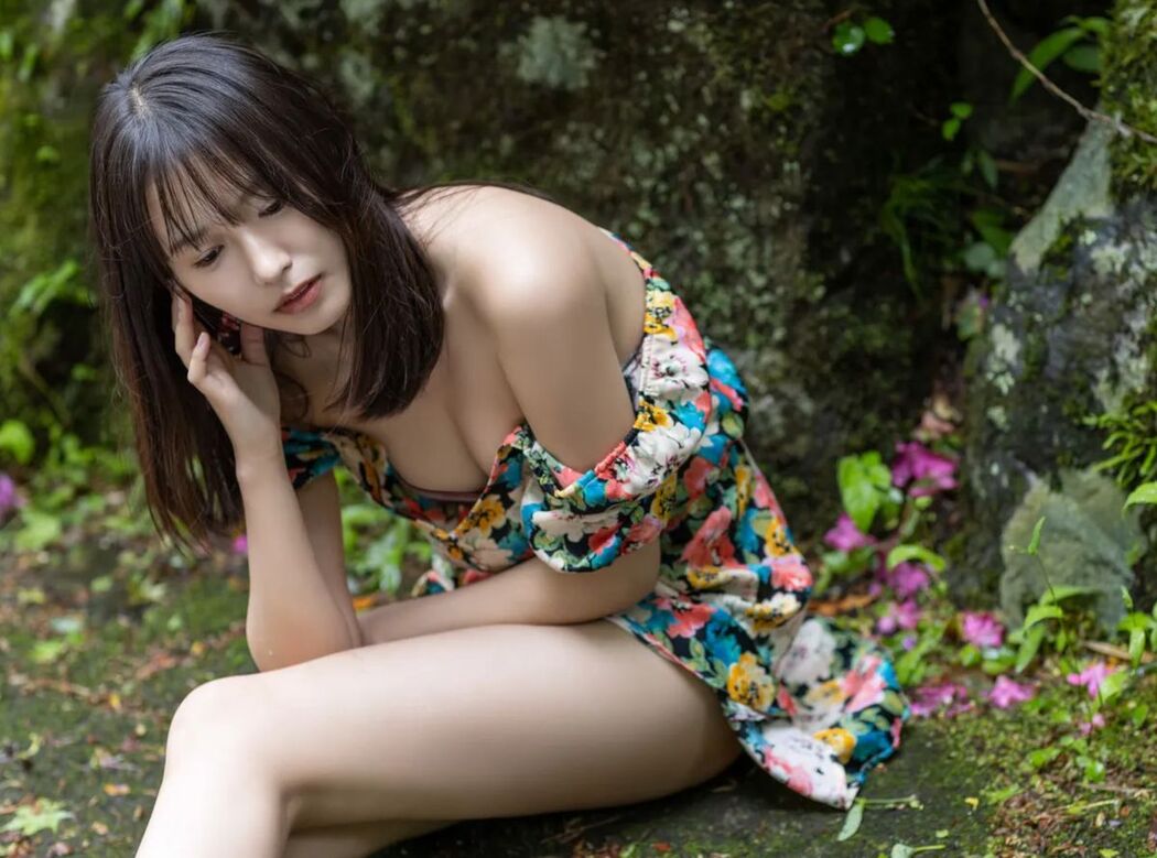 JP Shida Nene 志田音々 – ひみつ (74P)