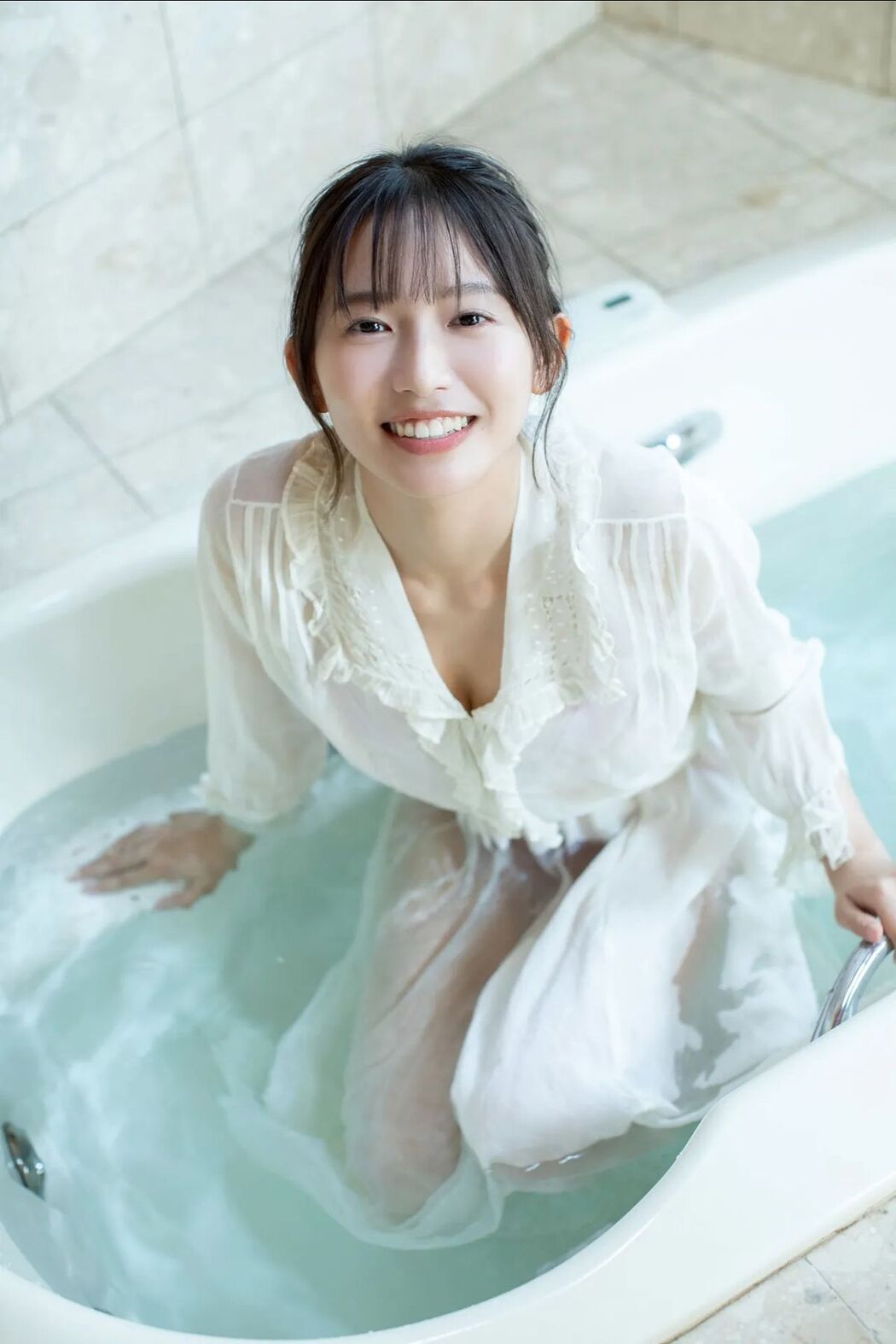 JP Shida Nene 志田音々 &#8211; ひみつ (74P)