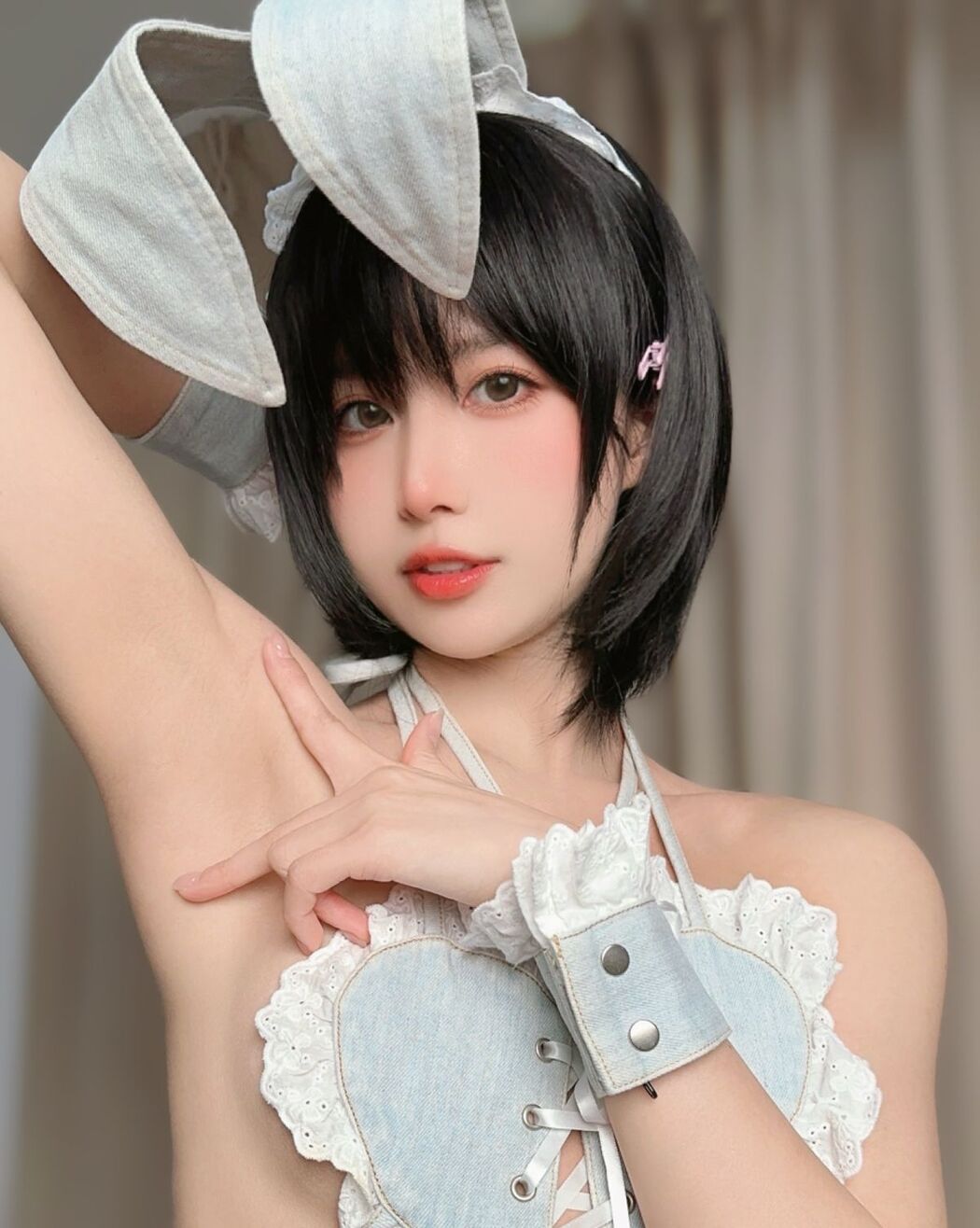 Coser@布丁大法 Pudding Dafa – 牛仔硬糖兔 Part1 (50P – 5V)
