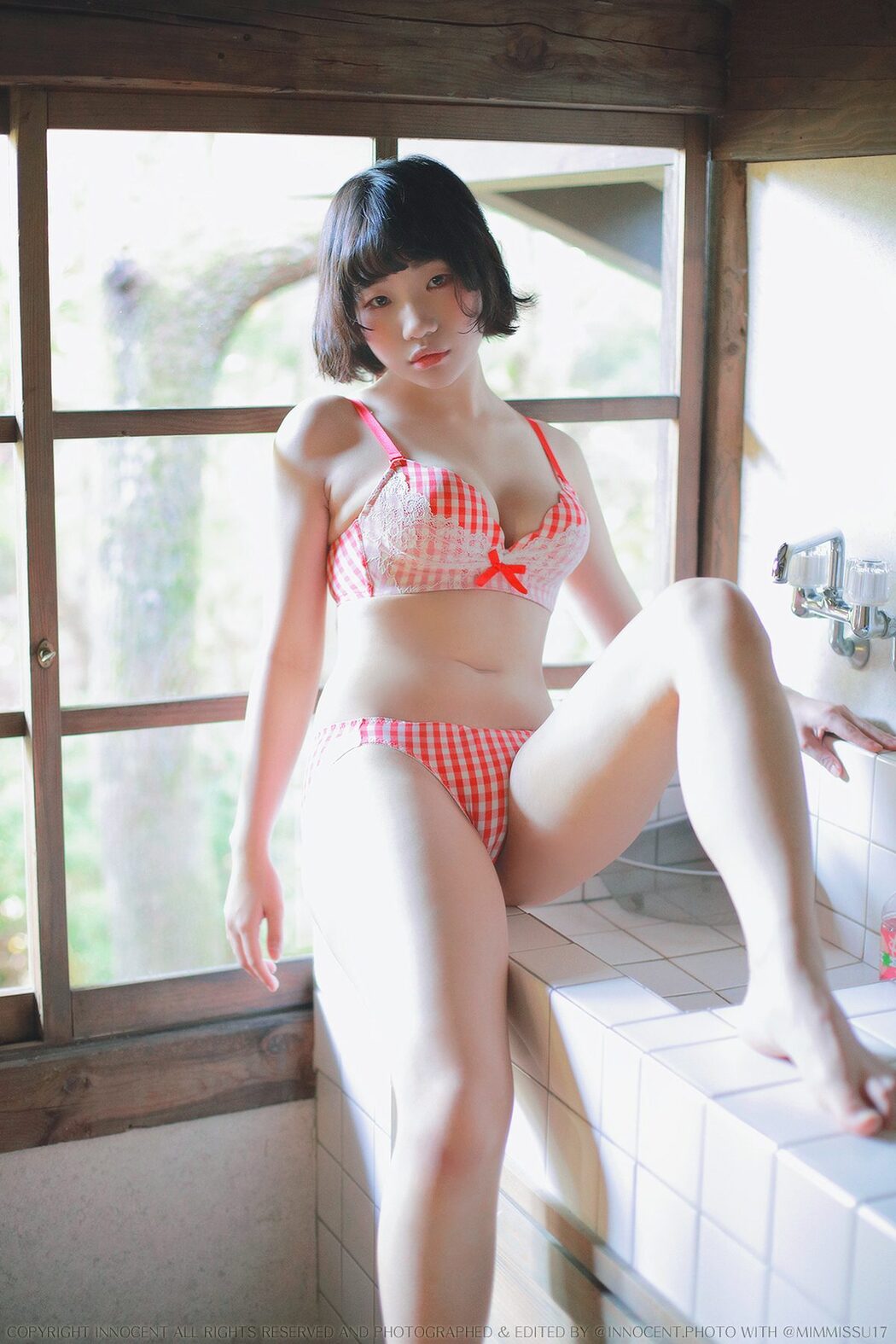 Mimmi 밈미 x Innocent E