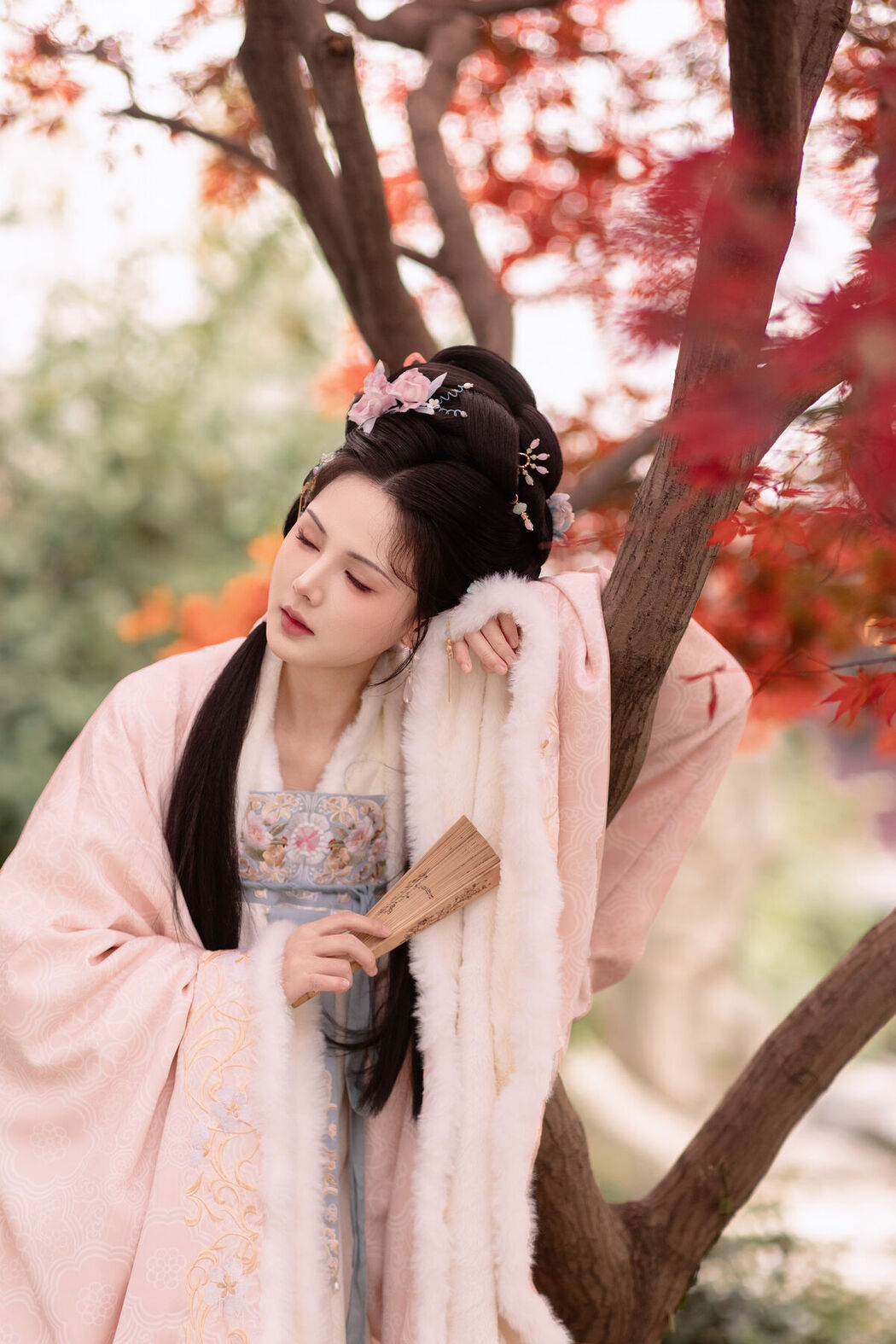 YiTuYu艺图语 Vol.8220 乔 (30P)