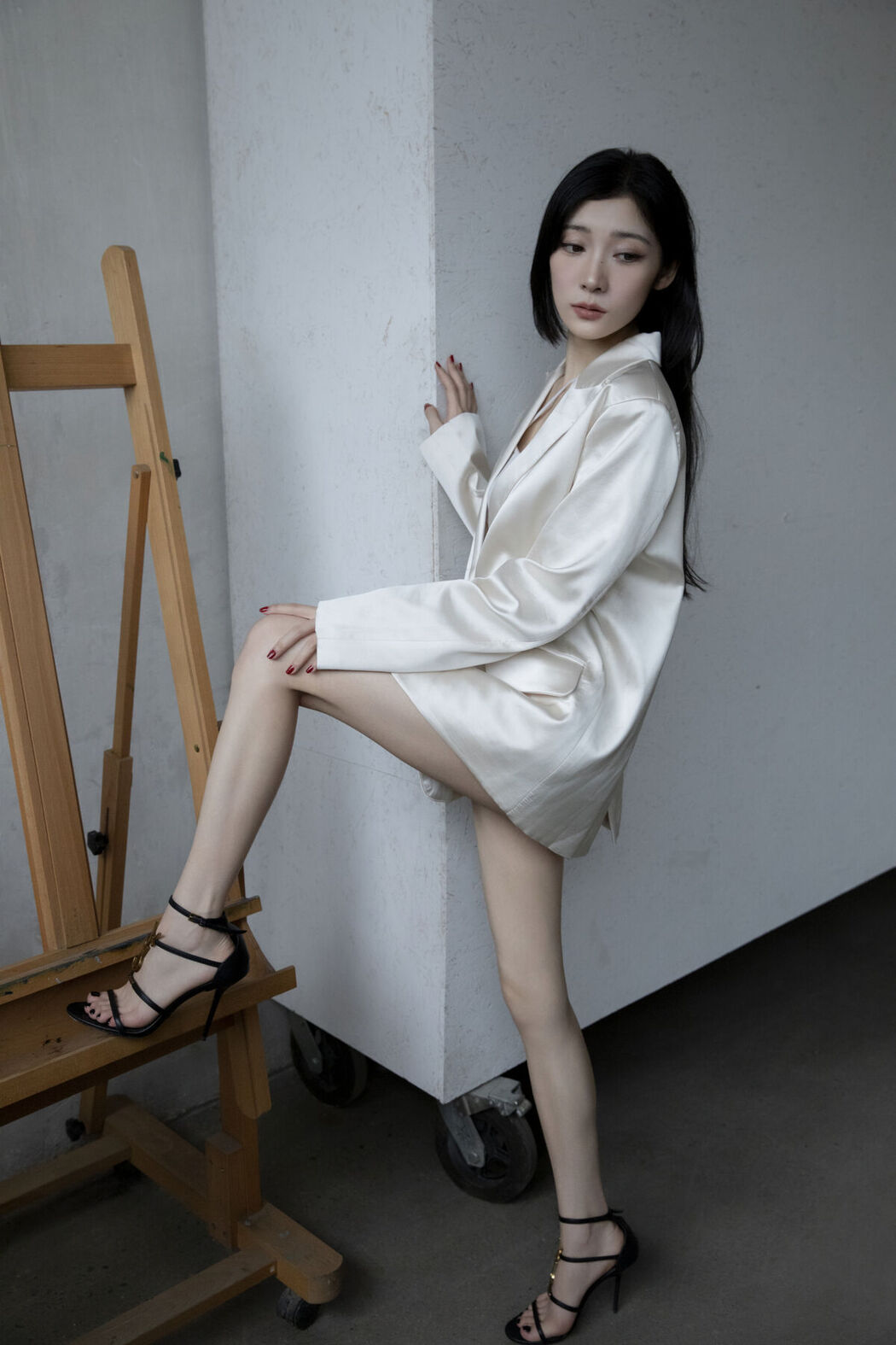 YiTuYu艺图语 Vol.8218 YFALA (39P)