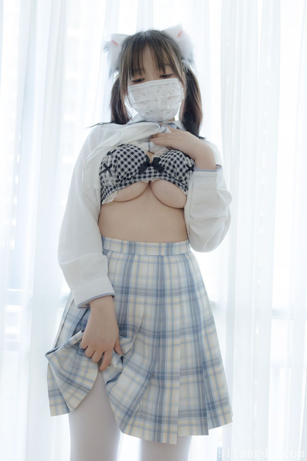 Shao Nu Zhi Xu 少女秩序 – 超级VIP 内部高价定制 R18 JK束缚 Part03 (61P)