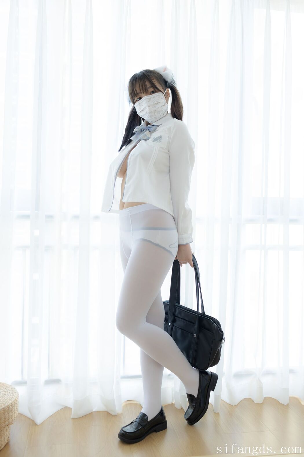 Shao Nu Zhi Xu 少女秩序 – 超级VIP 内部高价定制 R18 JK束缚 Part03 (61P)