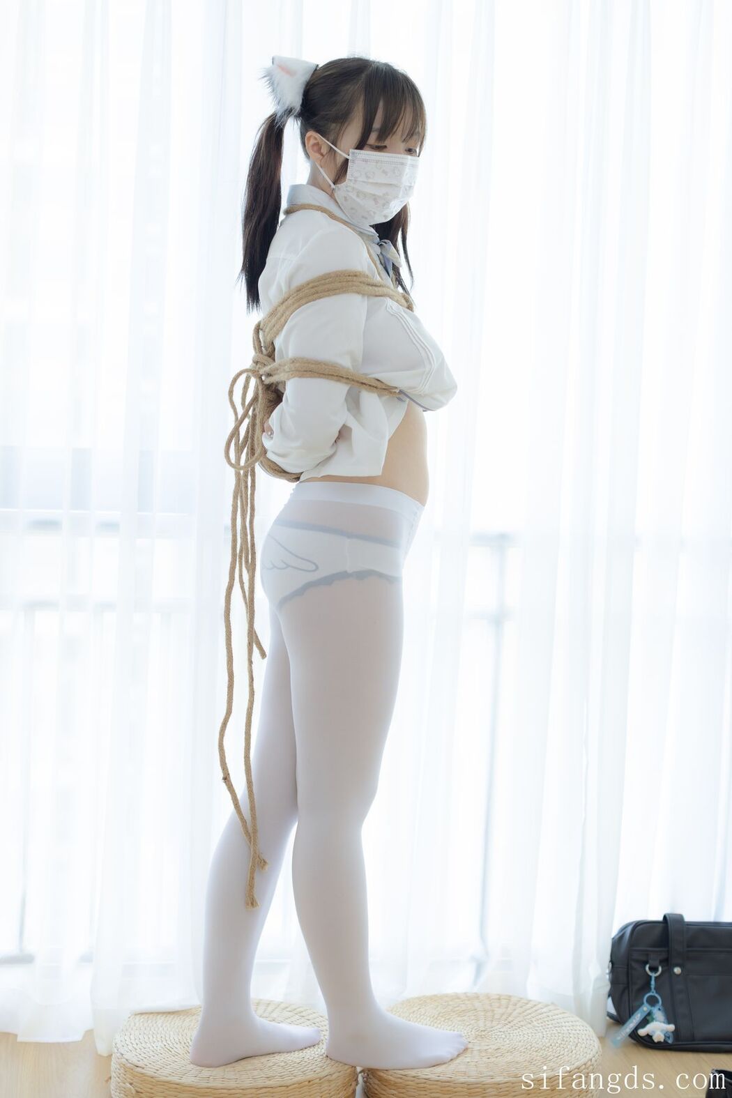 Shao Nu Zhi Xu 少女秩序 – 超级VIP 内部高价定制 R18 JK束缚 Part01 (61P – 1V)
