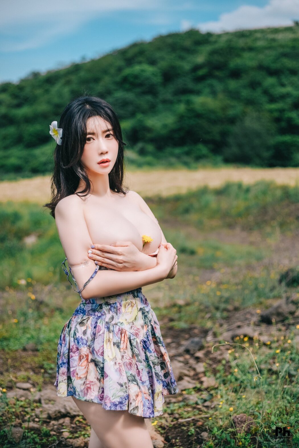 Paranhosu Sia_S22 Photo Book Vol.8 – Adorable Sia