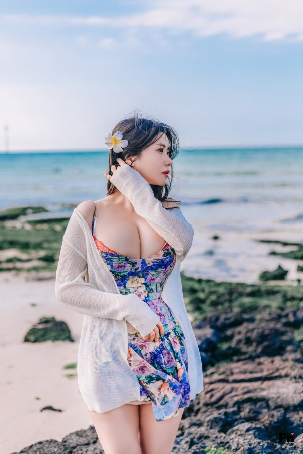 Paranhosu Sia_S22 Photo Book Vol.8 – Adorable Sia