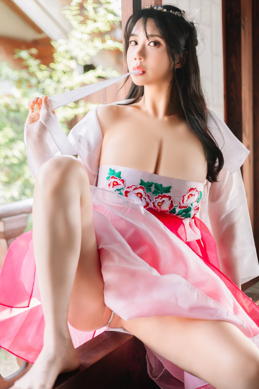Paranhosu Vol.9 Sia_S22 – Photo Book Bonus