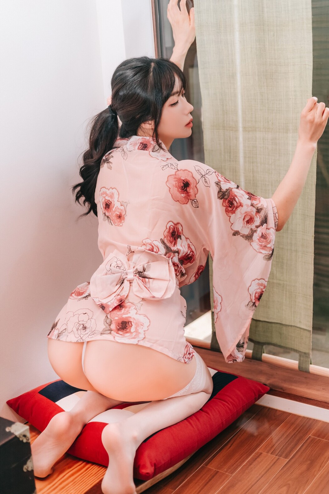 Paranhosu Sia_S22 Cherry Blossom