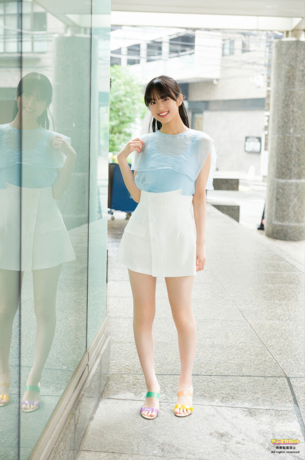 竹下優名・小國舞羽・藤本唯千夏, Young Magazine 2025 No.35 (ヤングマガジン 2025年35号)