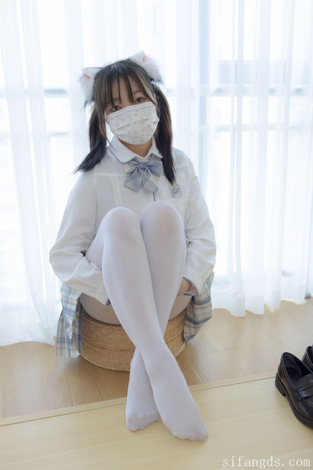 Shao Nu Zhi Xu 少女秩序 – 超级VIP 内部高价定制 R18 JK束缚 Part01 (61P – 1V)
