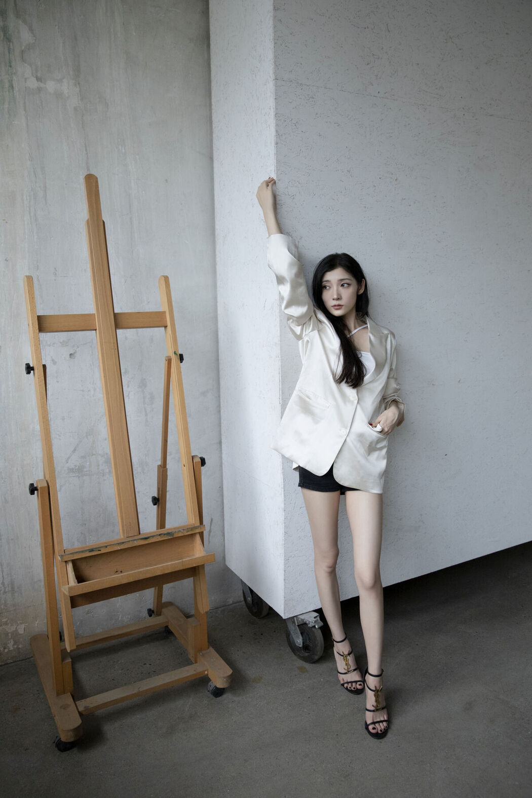 YiTuYu艺图语 Vol.8218 YFALA (39P)