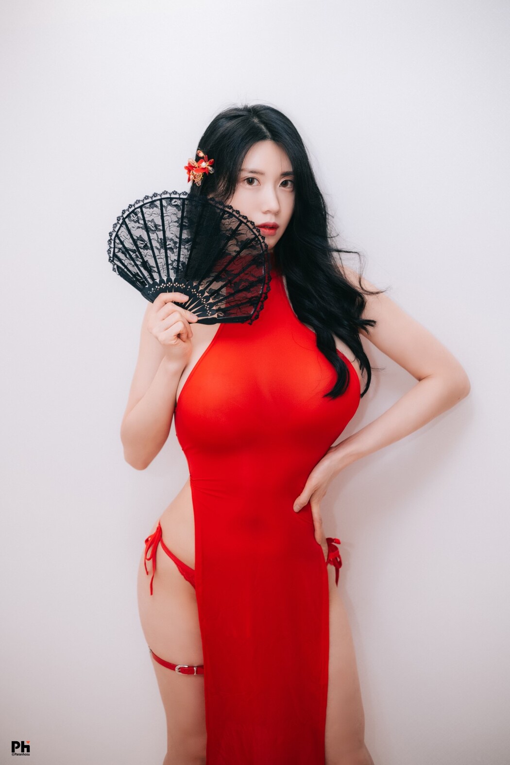 Paranhosu Vol.2 Sia_S22 – Photo Book Girlfriend C