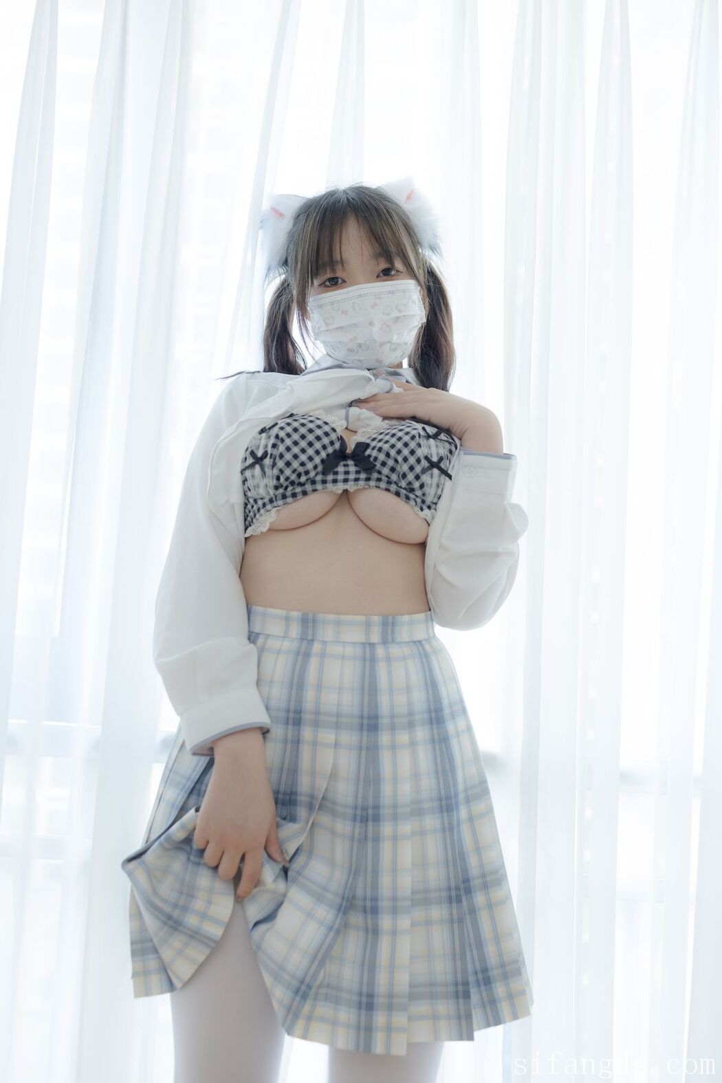 Shao Nu Zhi Xu 少女秩序 – 超级VIP 内部高价定制 R18 JK束缚 Part03 (61P)