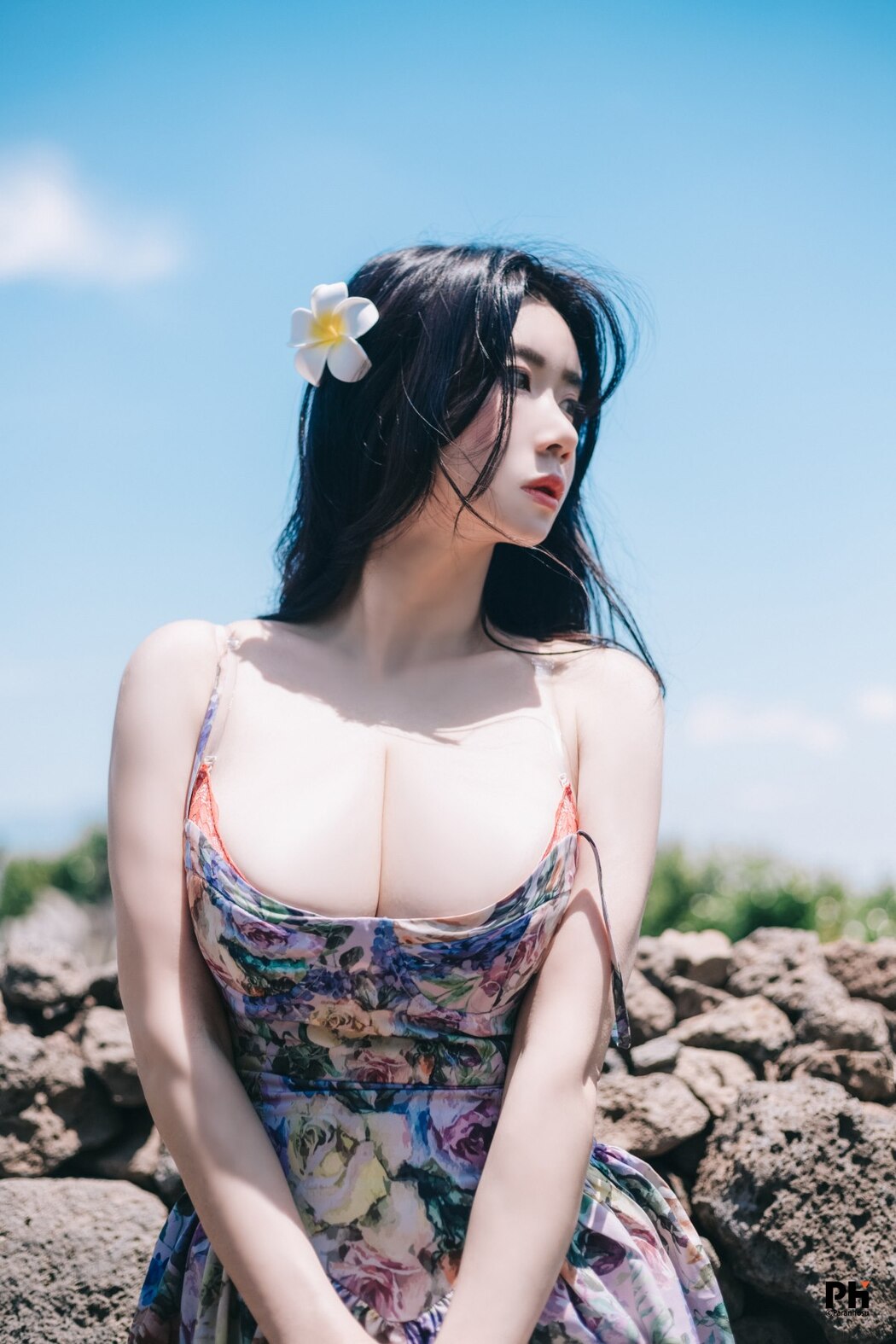 Paranhosu Sia_S22 Photo Book Vol.8 – Adorable Sia