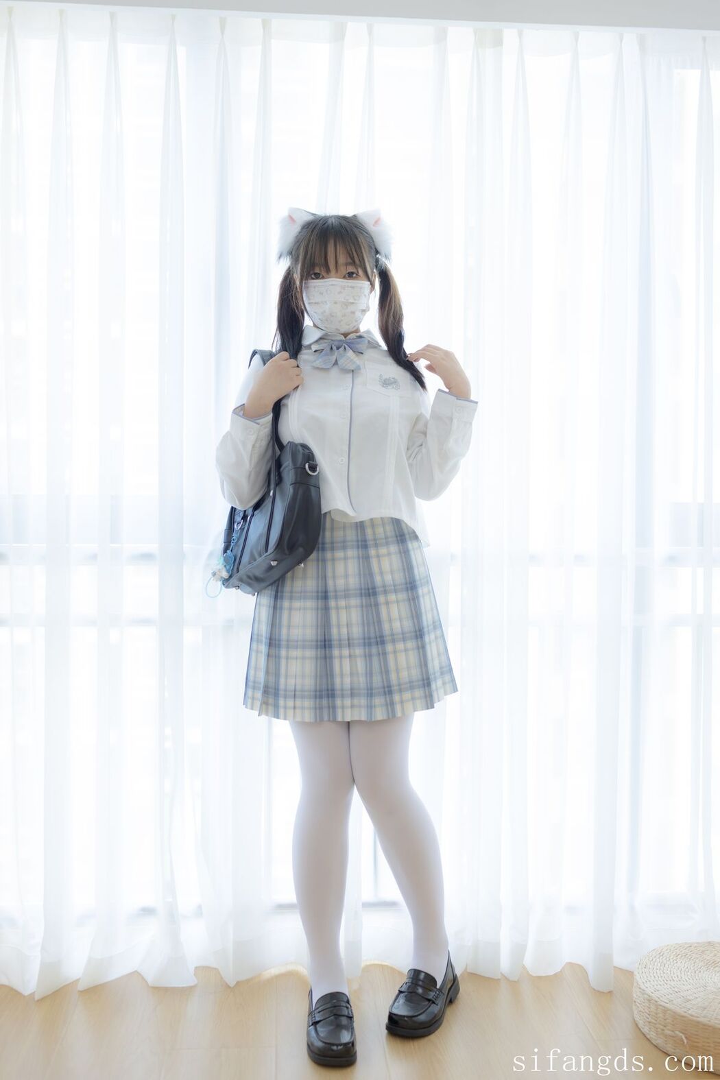 Shao Nu Zhi Xu 少女秩序 – 超级VIP 内部高价定制 R18 JK束缚 Part02 (61P)