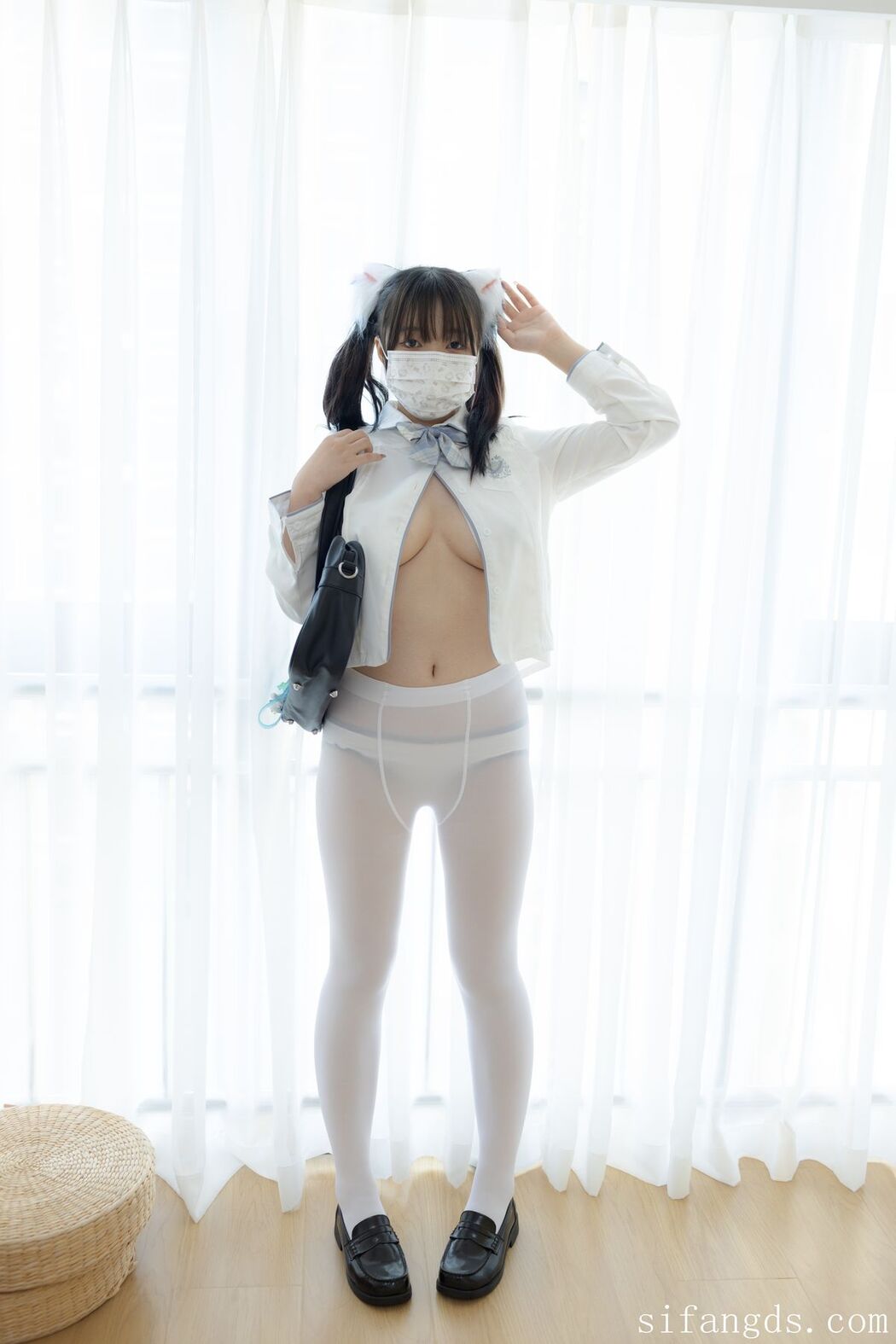 Shao Nu Zhi Xu 少女秩序 – 超级VIP 内部高价定制 R18 JK束缚 Part03 (61P)