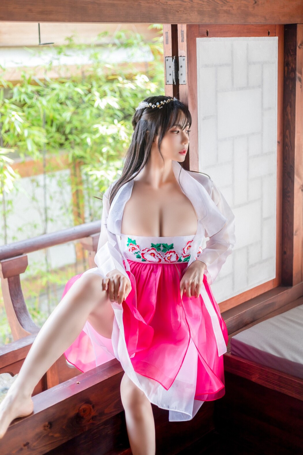Paranhosu Vol.9 Sia_S22 – Photo Book Bonus