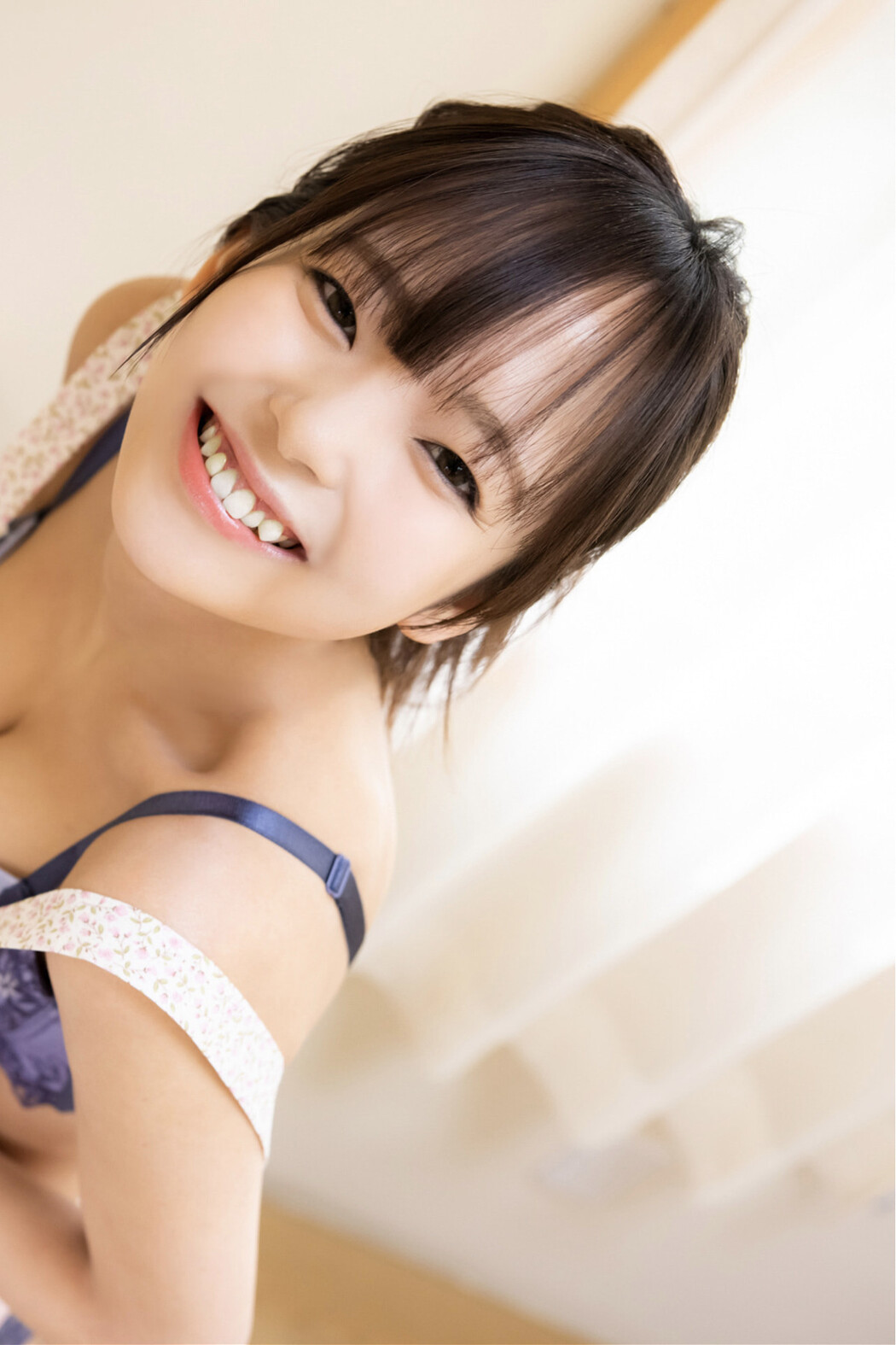 Mari Kominato 古湊まり, FLASHデジタル写真集 「料理の腕は父譲り」 Set.02