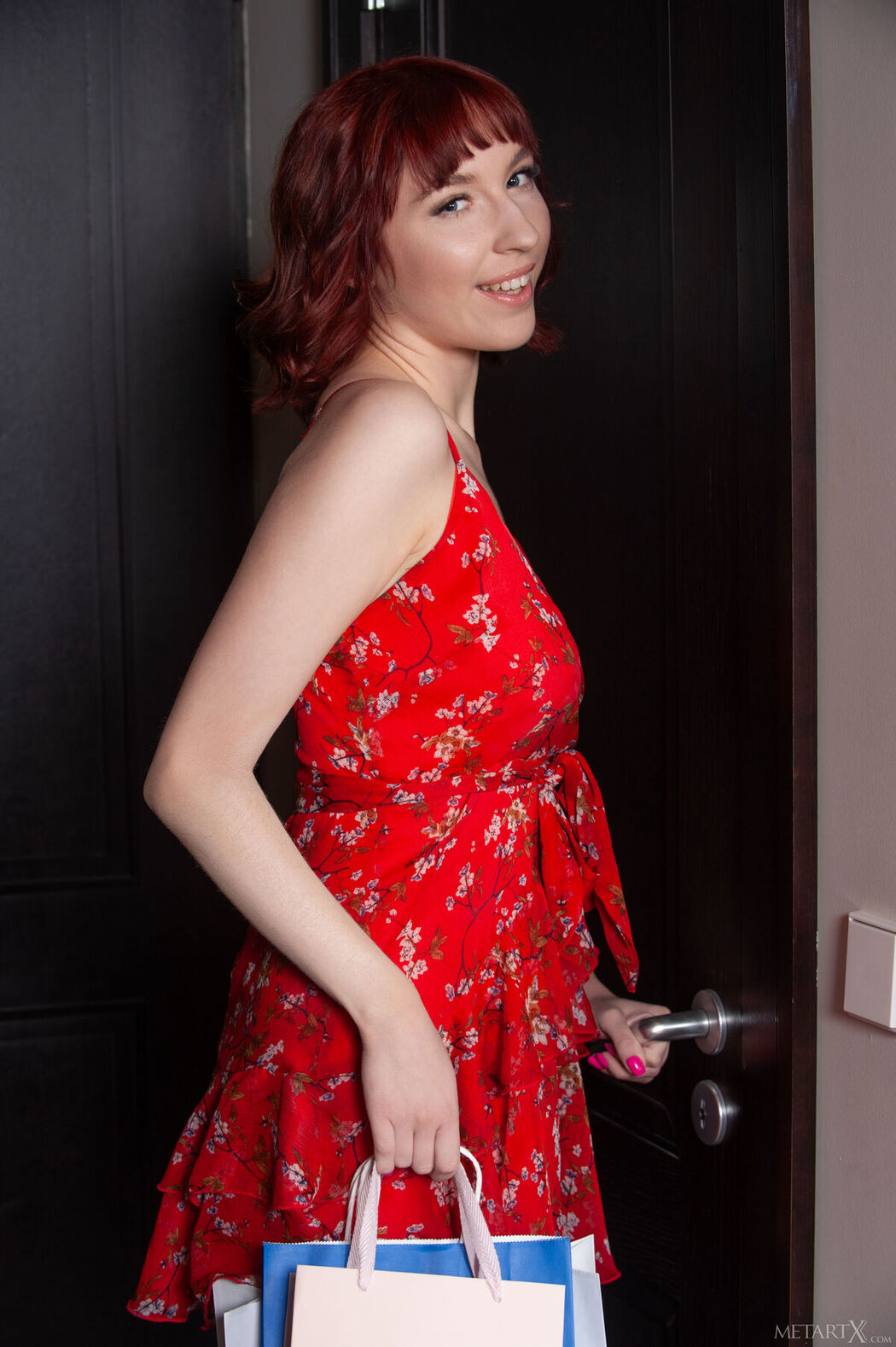 MetArtX Lilly Mays – Unpacking Part1 (63P)