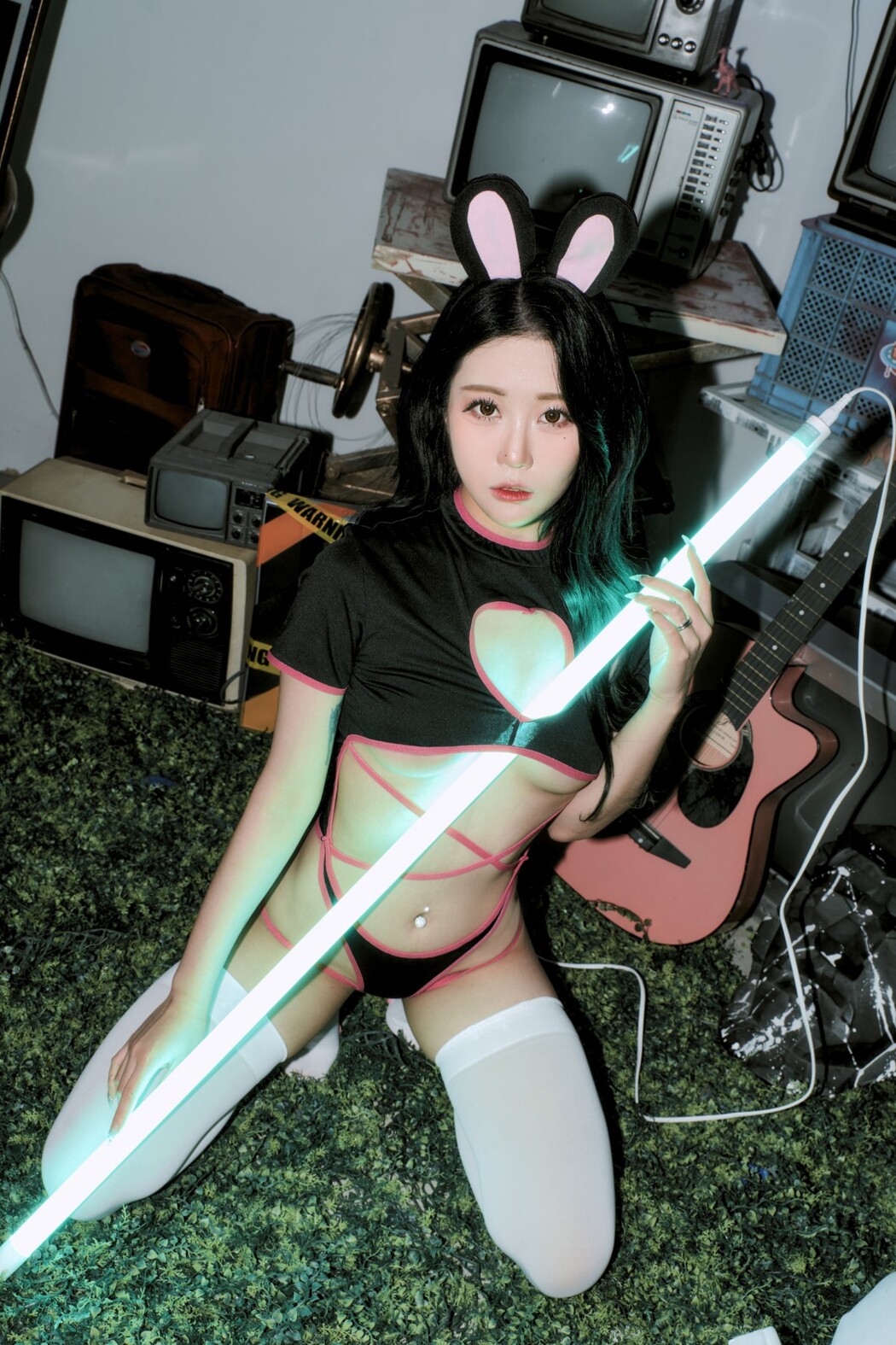 BBUTTERMILK Vol.02 Bomi 보미 – Bomi Is Day