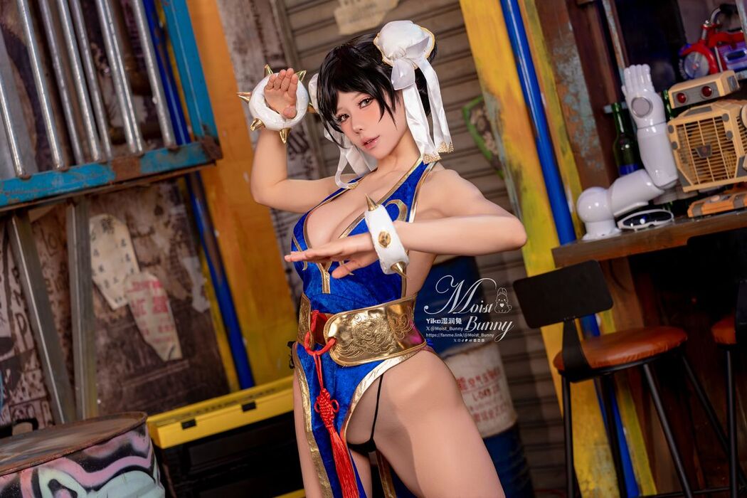Coser@黏黏团子兔 – 2月作品 街霸-春丽』桃花旗袍 (87P – 1V)