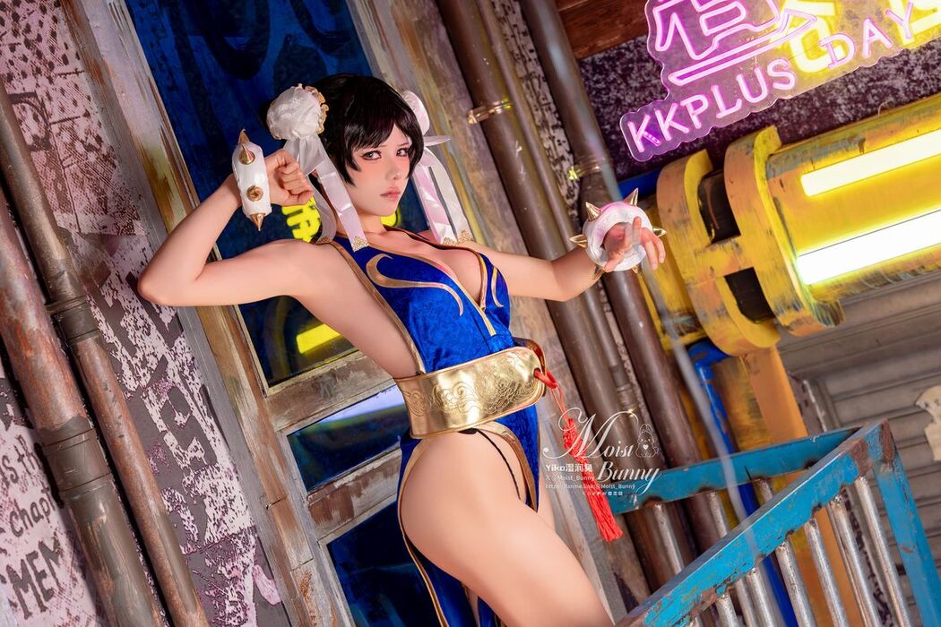 Coser@黏黏团子兔 – 2月作品 街霸-春丽』桃花旗袍 (87P – 1V)