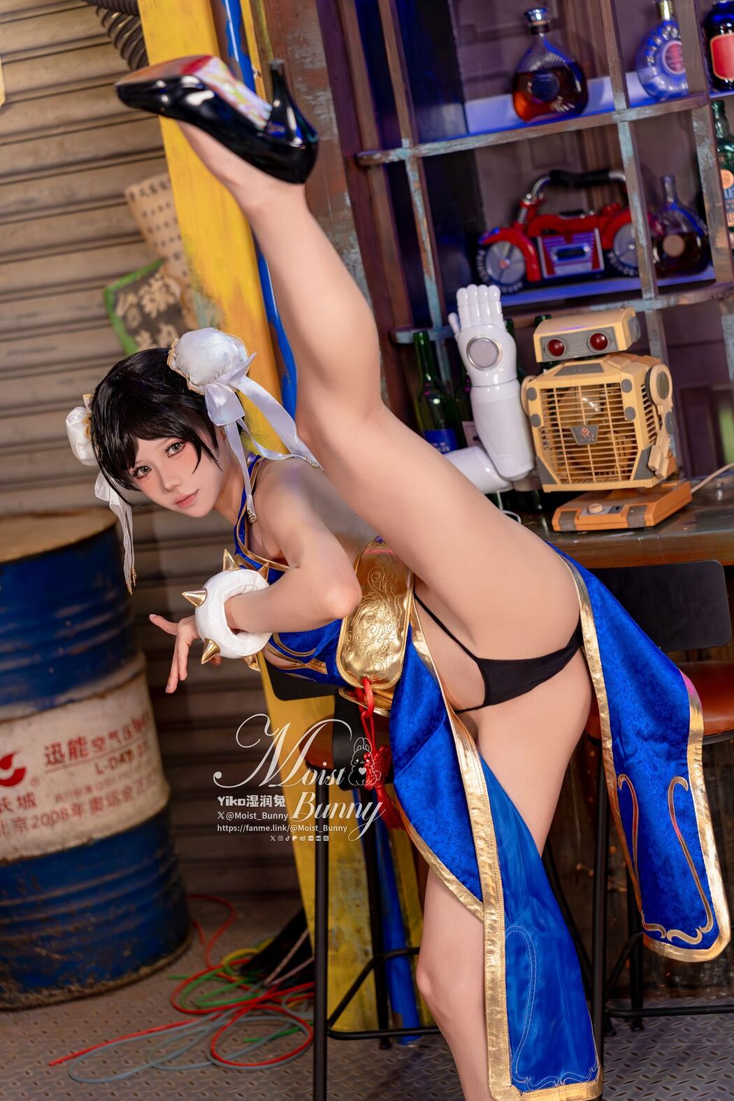 Coser@黏黏团子兔 – 2月作品 街霸-春丽』桃花旗袍 (87P – 1V)