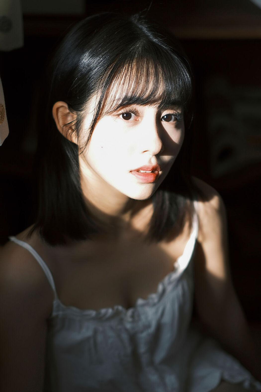 YiTuYu艺图语 Vol.8221 心怡 (22P)