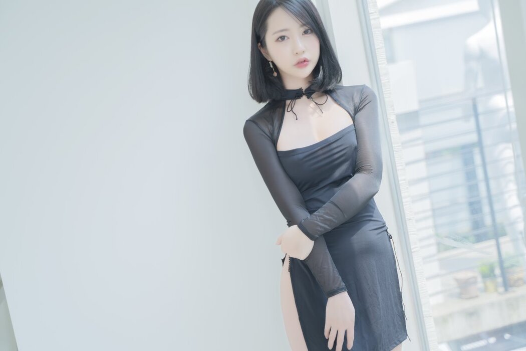 ROGLE Luci 루시 Vol.01 Office Look