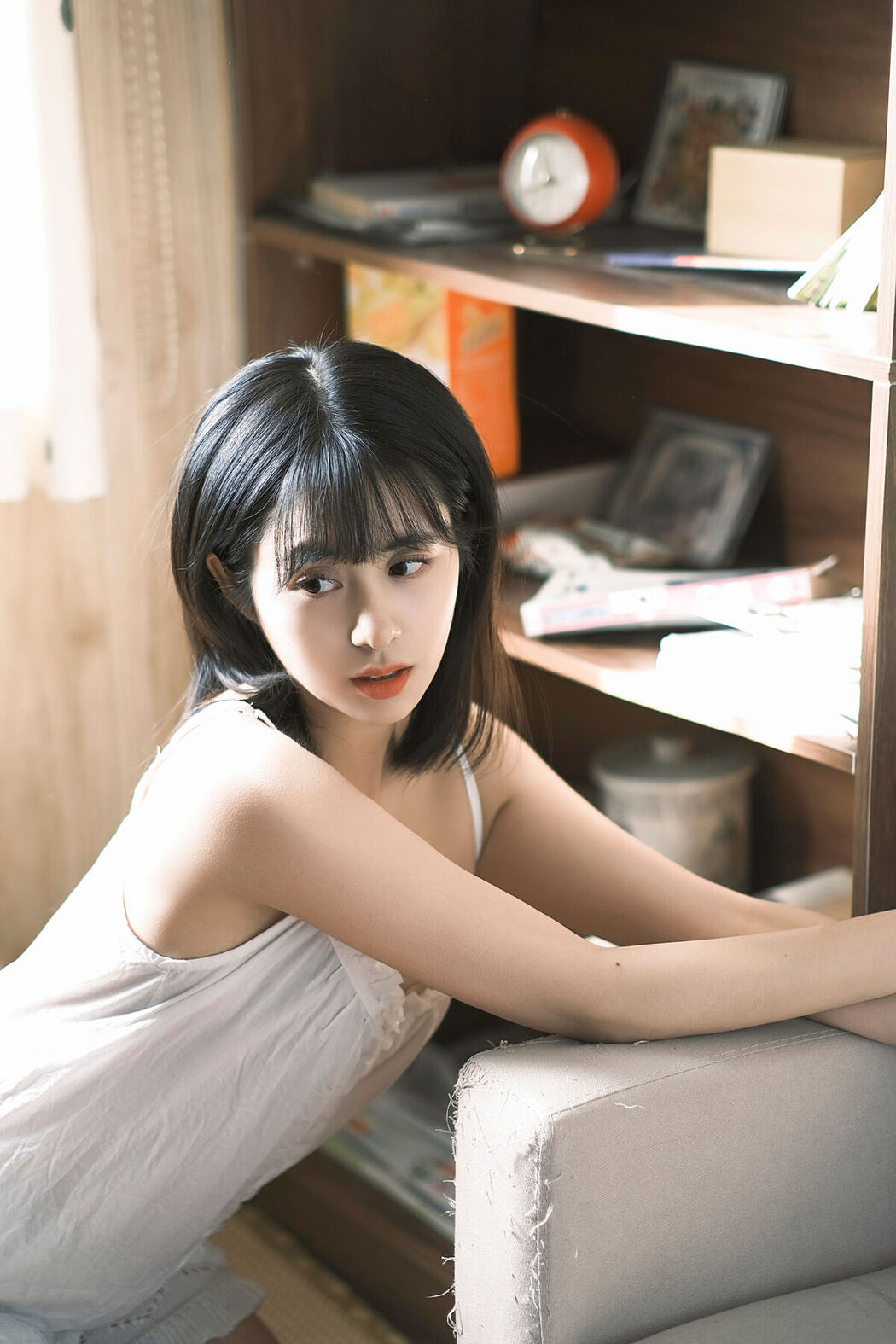 YiTuYu艺图语 Vol.8221 心怡 (22P)