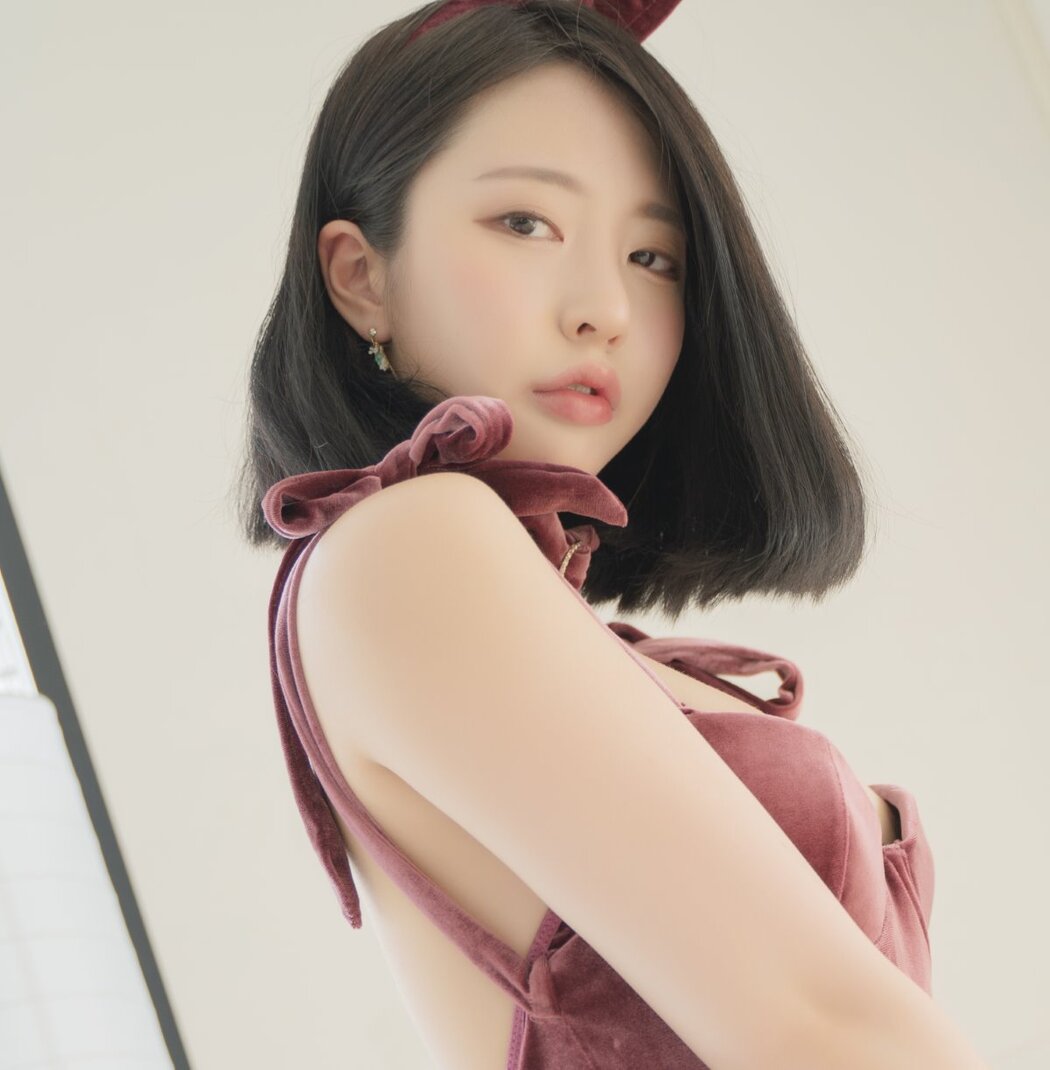 ROGLE Luci 루시 Vol.01 Office Look