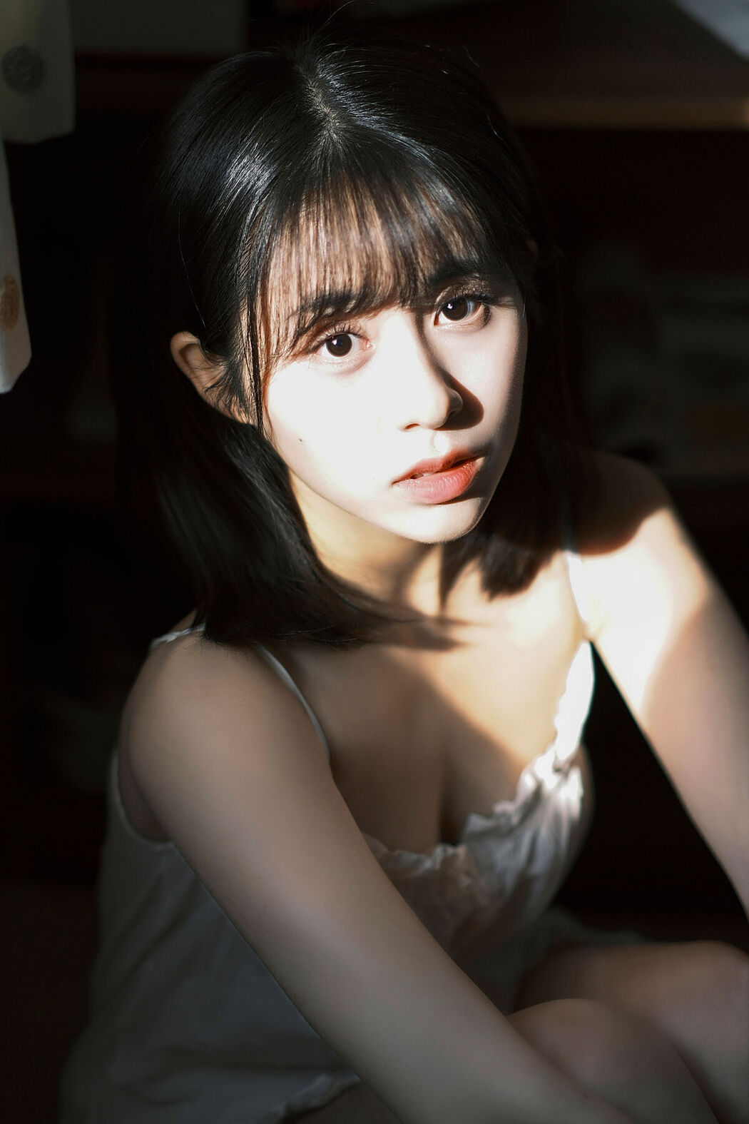 YiTuYu艺图语 Vol.8221 心怡 (22P)