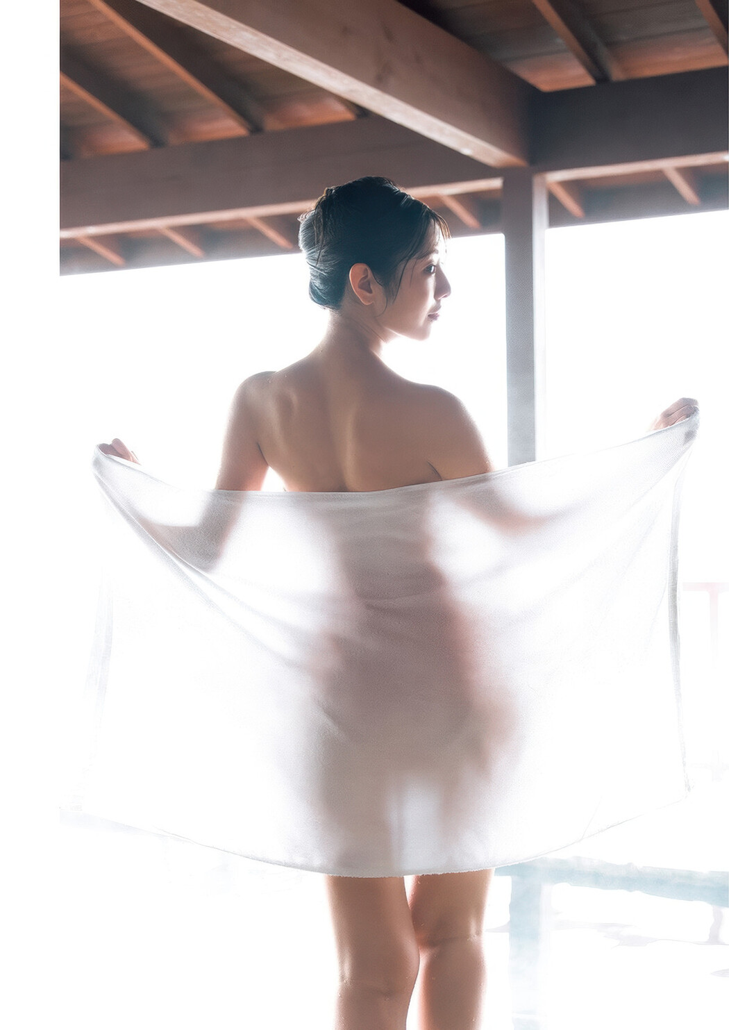 Yumeno Shirato 白戸ゆめの, Young Jump 2025 No.35 (ヤングジャンプ 2025年35号)