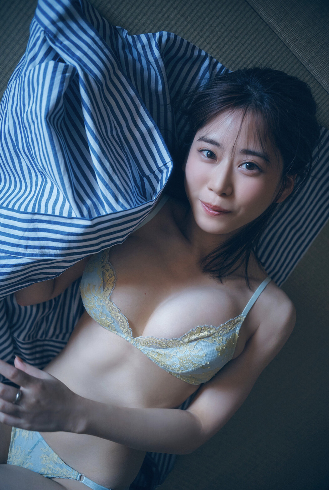 Mariri Okutsu 奥津マリリ, FLASHデジタル写真集 『プロポーズ』 Set.01