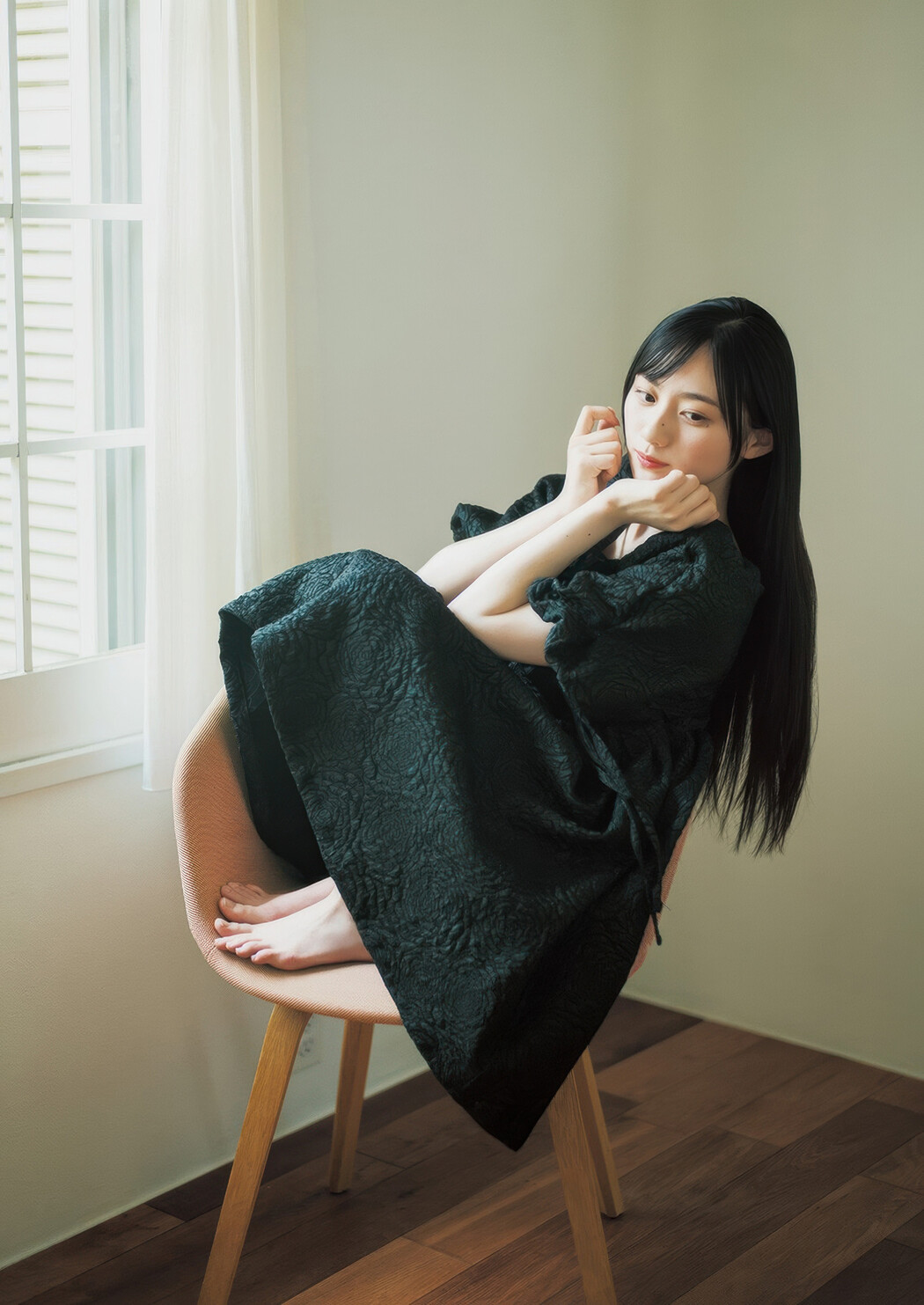 Sakura Kawasaki 川﨑桜, Young Jump 2025 No.35 (ヤングジャンプ 2025年35号)