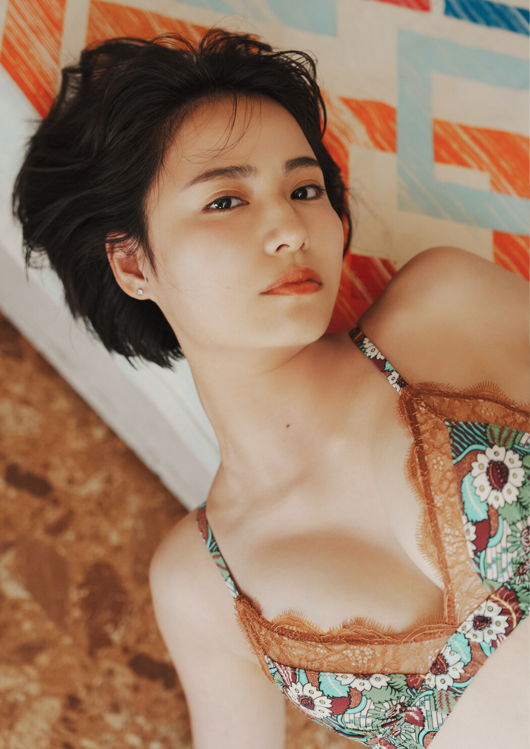 Ayaka Shinya 新谷あやか, Young Jump 2025 No.35 (ヤングジャンプ 2025年35号)