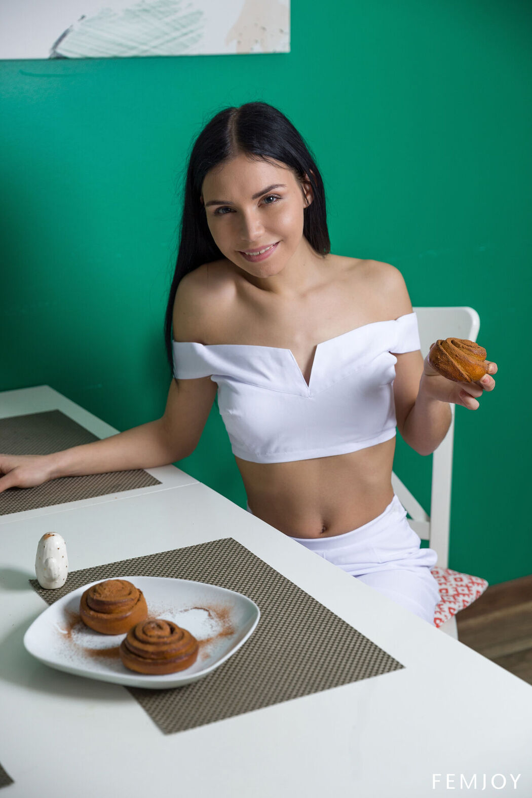 FemJoy Diamond &#8211; Cinnabuns (81P)