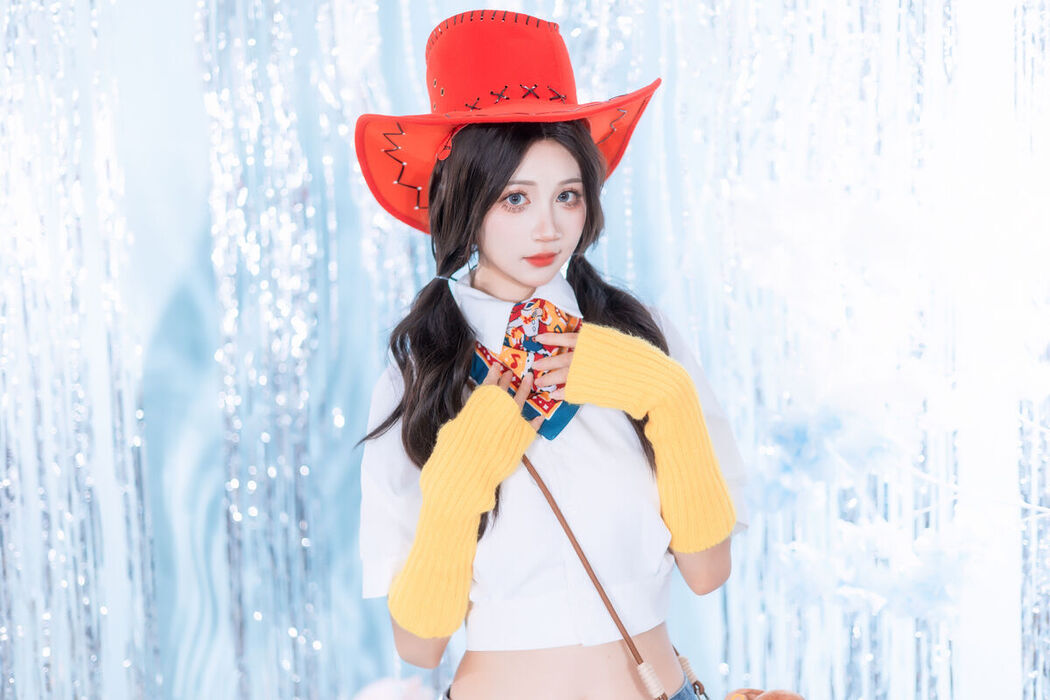 YiTuYu艺图语 Vol.8228 佚名 (22P)