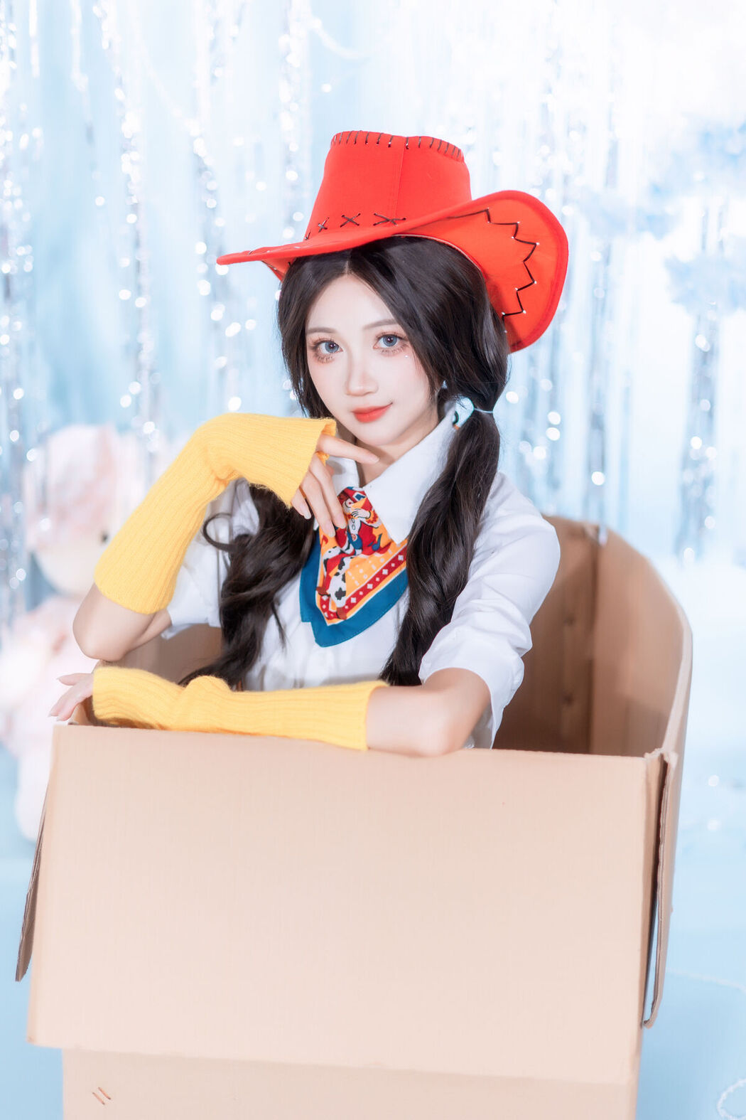 YiTuYu艺图语 Vol.8228 佚名 (22P)
