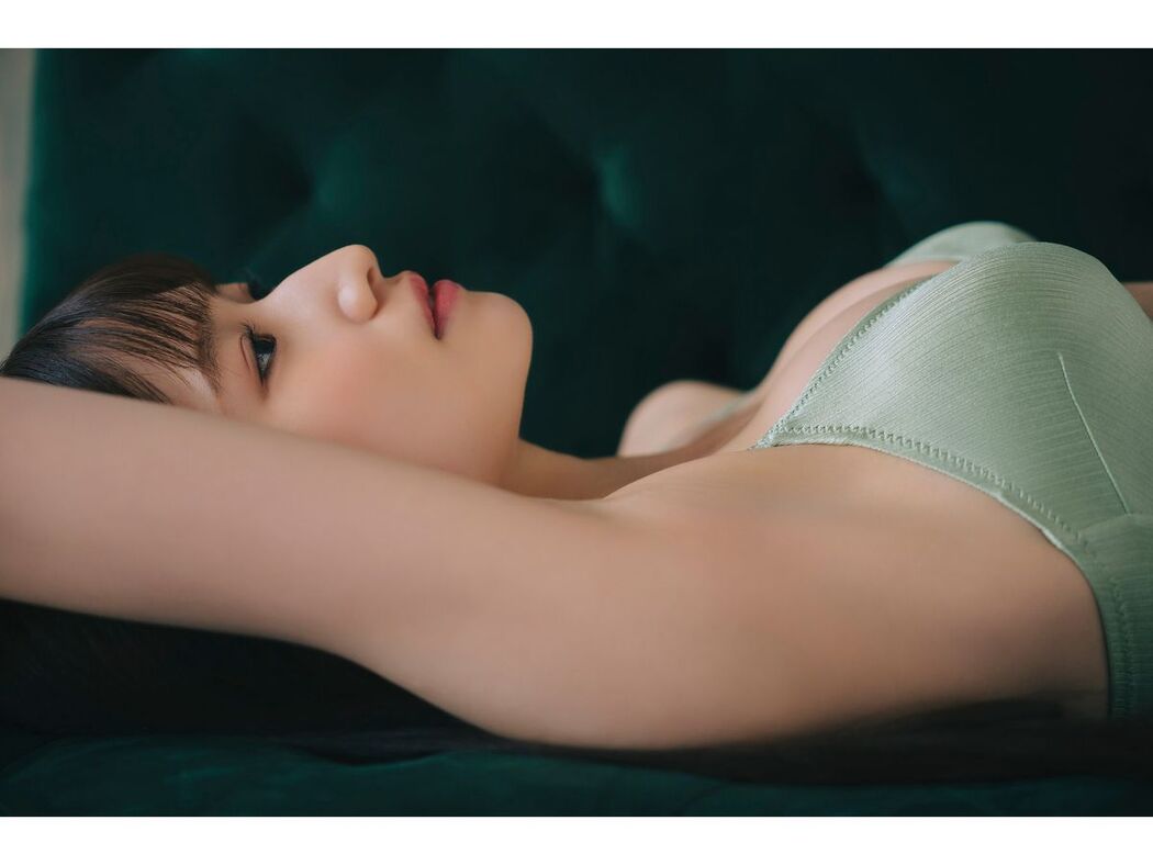 JP Kaiga Kotori 貝賀琴莉 &#8211; さえずり」 ヤングチャンピオンデジグラ (74P)