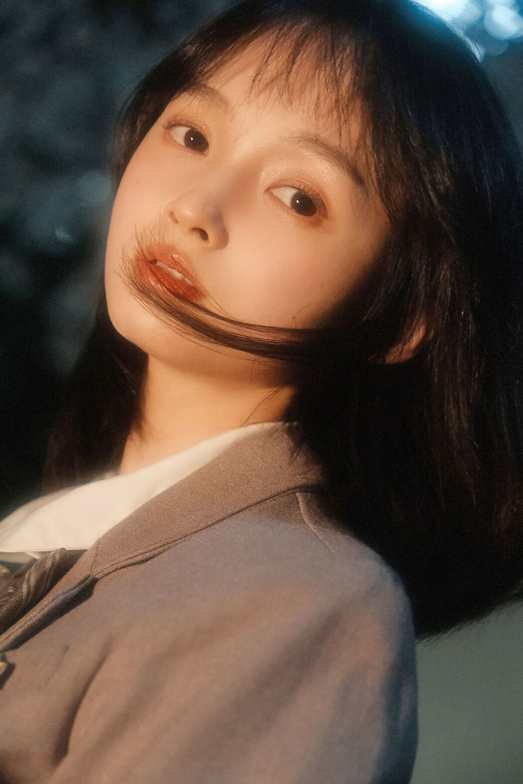 YiTuYu艺图语 Vol.8232 乌堆少女 (25P)